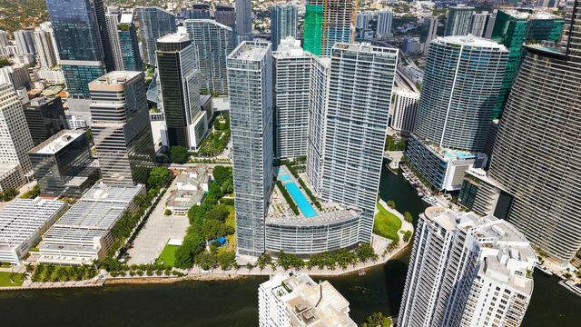 465 Brickell Avenue #5102, Miami