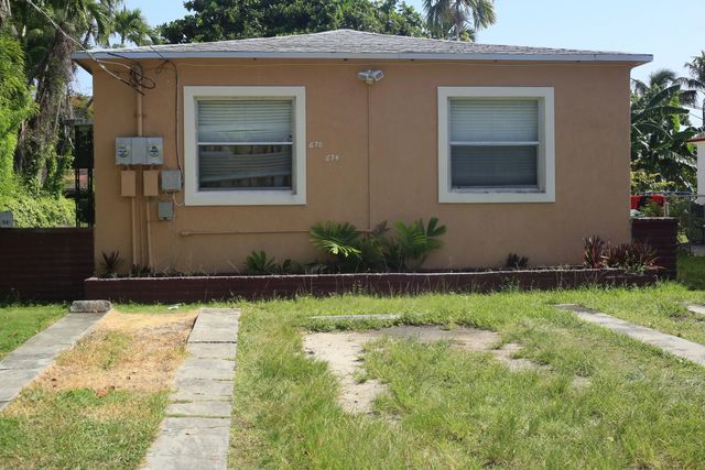 670 Ne 87th Street, Miami