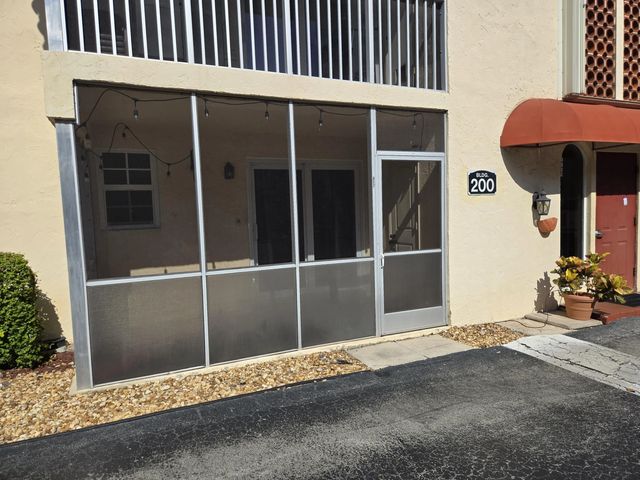 101 E Mcnab Road #217, Pompano Beach