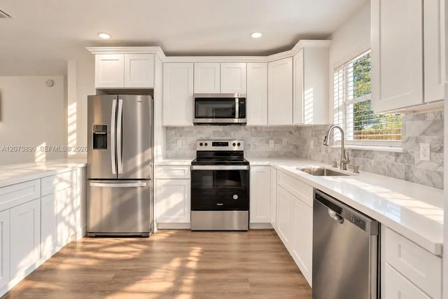 5 of 39 - 510 N 24th Avenue, Hollywood, FL