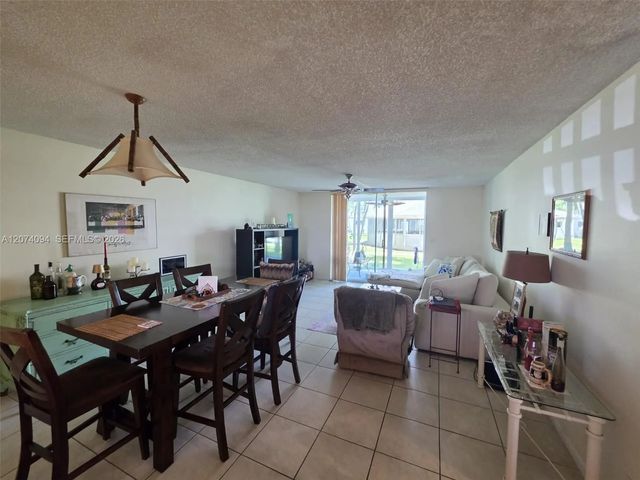 4 of 44 - 300 Ne 12th Avenue #108, Hallandale Beach, FL