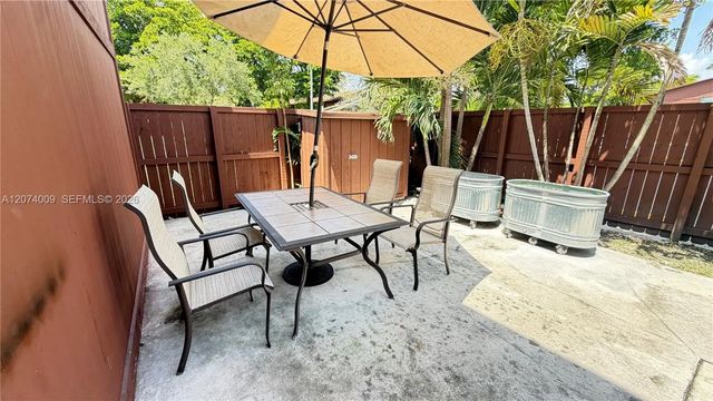 3 of 37 - 11507 Sw 64th Street #g, Miami, FL