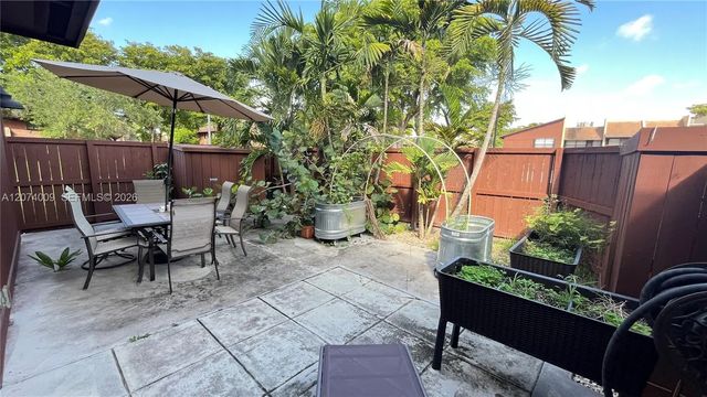 5 of 37 - 11507 Sw 64th Street #g, Miami, FL