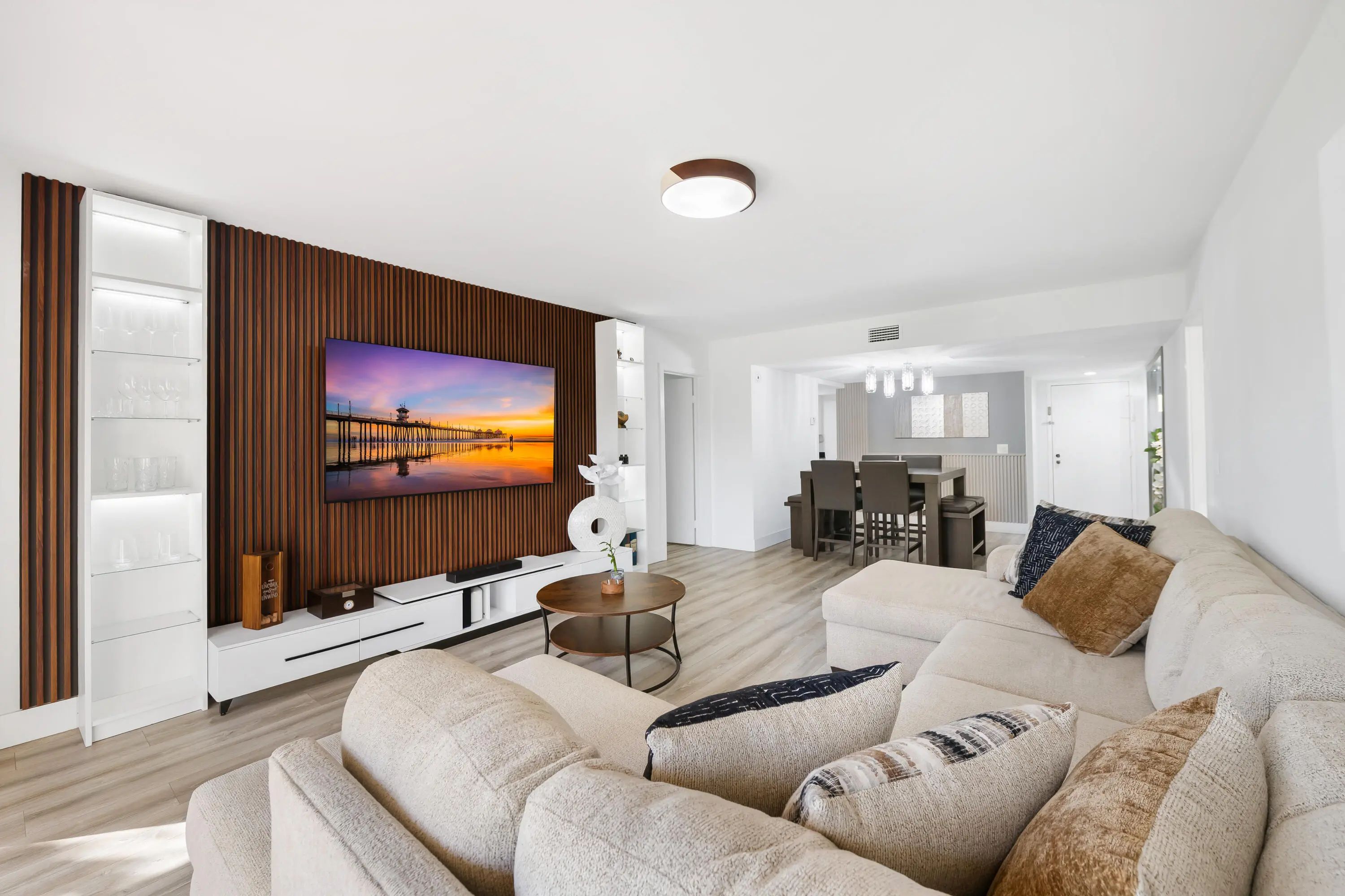 491 Racquet Club Road #106, Weston