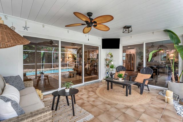 4 of 33 - 317 Daly Road, Tequesta, FL