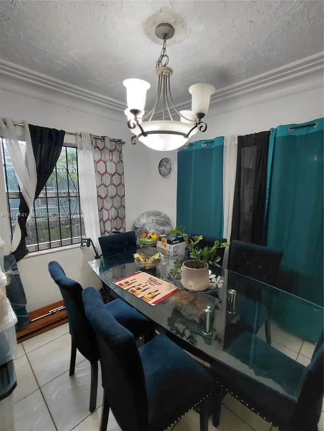 5 of 13 - 1530 Nw 68th Terrace, Miami, FL
