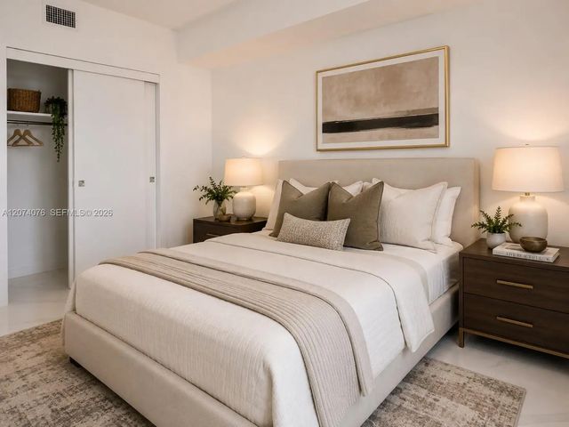 4 of 8 - 1170 E Hallandale Beach #1010, Hallandale Beach, FL