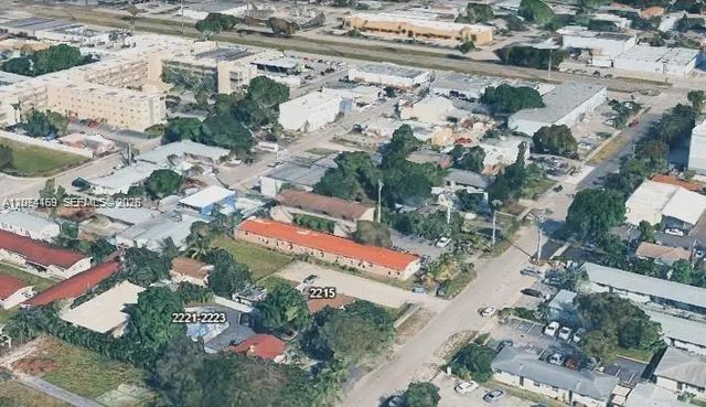 3 of 3 - 2210 Pierce Street, Hollywood, FL