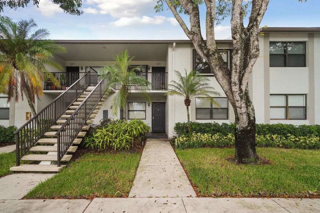 1284 S Military Trail #224, Deerfield Beach