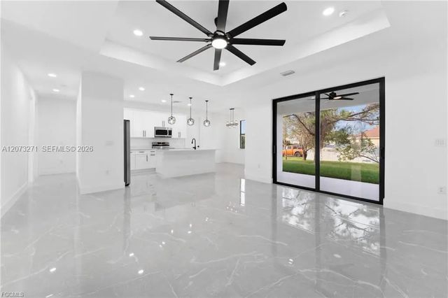 4 of 34 - 3318 9th Street Sw, Lehigh Acres, FL
