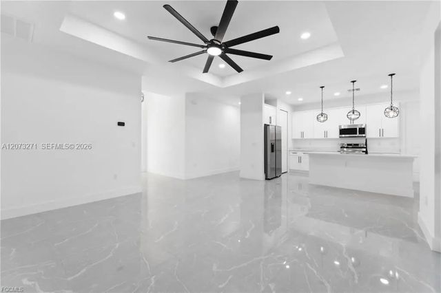 5 of 34 - 3318 9th Street Sw, Lehigh Acres, FL