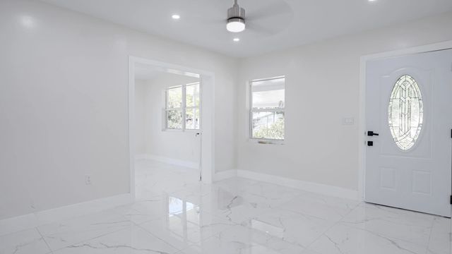 2 of 16 - 15740 Nw 18th Avenue, Opa-Locka, FL