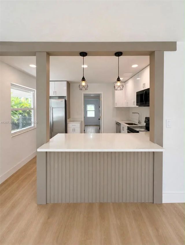 2 of 16 - 825 S 28th Avenue, Hollywood, FL