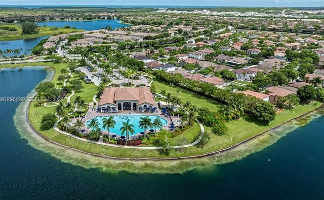 4 of 25 - 22621 Sw 88th Place #106-8, Cutler Bay, FL