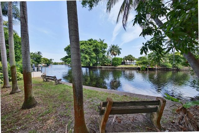 2 of 25 - 201 Ne 29th Street, Wilton Manors, FL