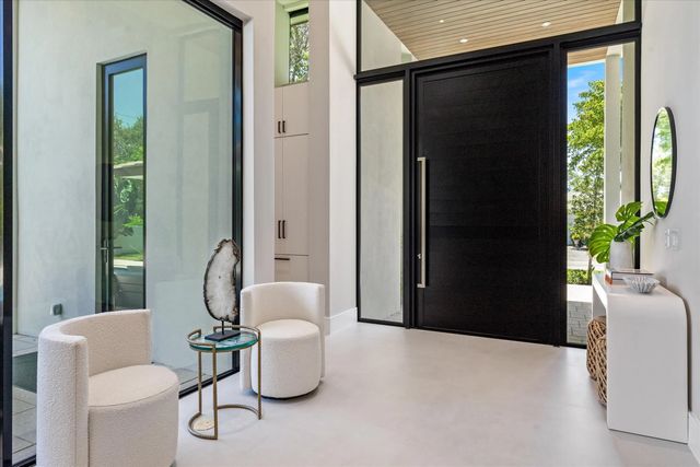 4 of 42 - 2265 Ne 30th Court, Lighthouse Point, FL
