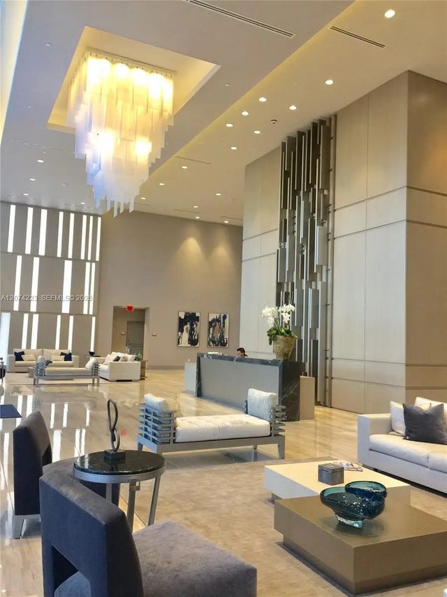 3 of 22 - 5300 Paseo Boulevard #410, Doral, FL