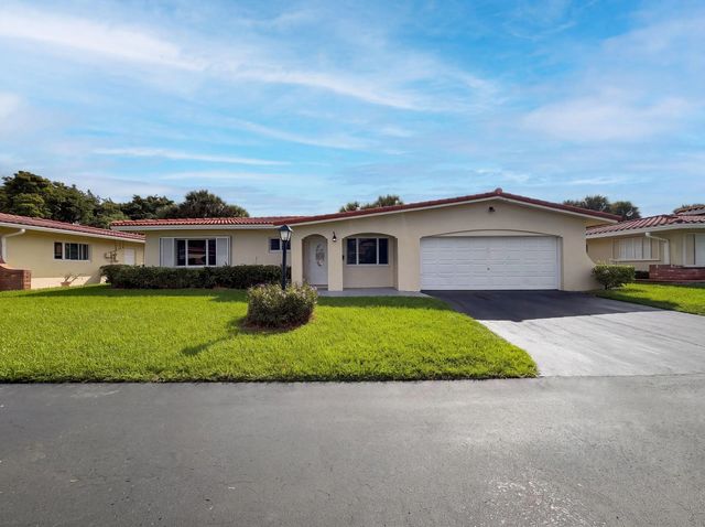 4360 Nw 12th Drive, Deerfield Beach