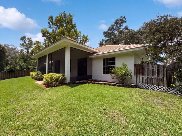 5 of 28 - 400 46th, Vero Beach, FL