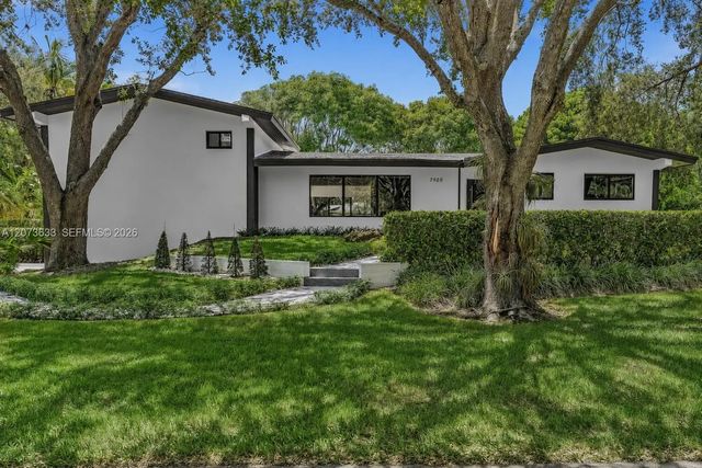 7920 Sw 132nd Street, Pinecrest