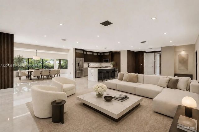 3 of 62 - 7920 Sw 132nd Street, Pinecrest, FL