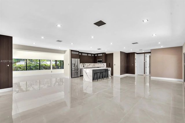 4 of 62 - 7920 Sw 132nd Street, Pinecrest, FL
