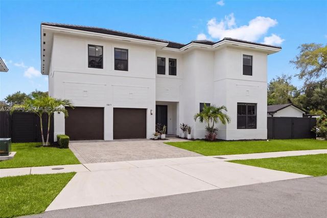 15875 Sw 90th Avenue, Palmetto Bay