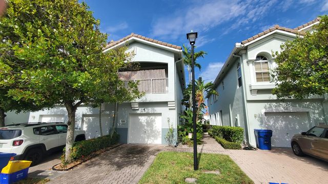 3051 Laurel Ridge Circle, Riviera Beach