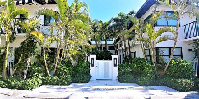 122 Peruvian Avenue #0141, Palm Beach