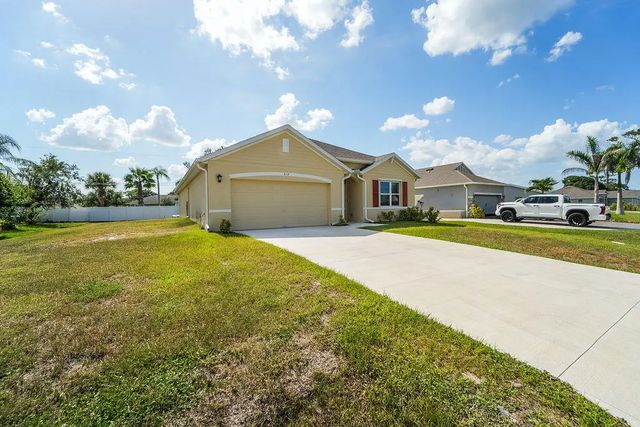 2 of 28 - 619 Balboa Street, Sebastian, FL