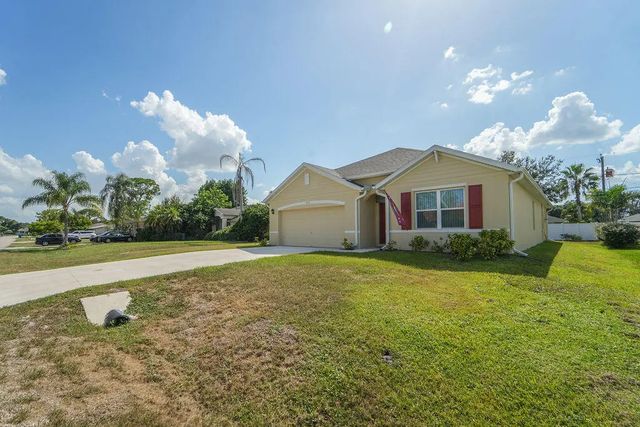 4 of 28 - 619 Balboa Street, Sebastian, FL