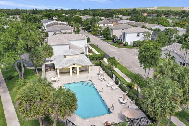 2 of 51 - 5456 Nw 44th Way, Coconut Creek, FL