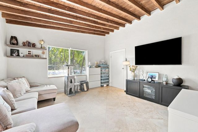 3 of 35 - 1839 Sw 4th Avenue, Fort Lauderdale, FL