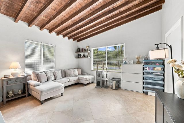 4 of 35 - 1839 Sw 4th Avenue, Fort Lauderdale, FL