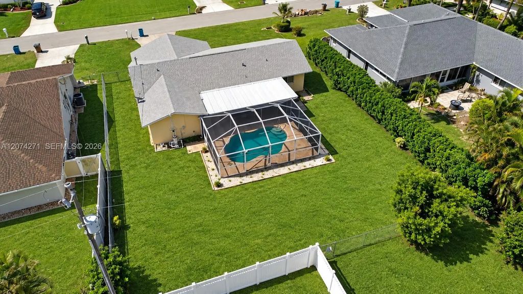 915 Se 20th Street, Cape Coral