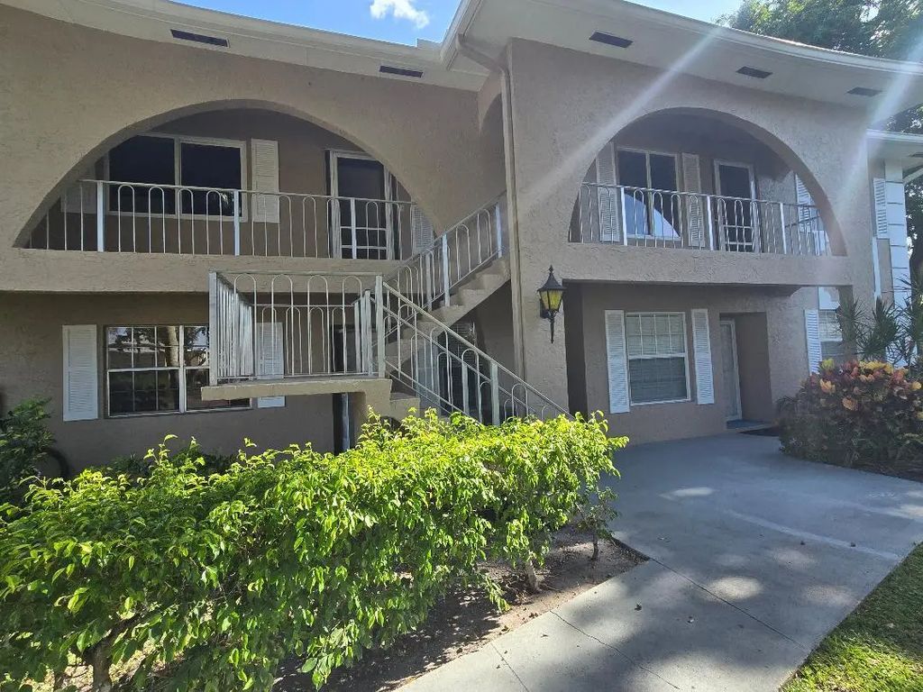 13696 Via Flora #g, Delray Beach