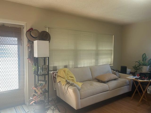 3 of 16 - 126 Bedford E, West Palm Beach, FL