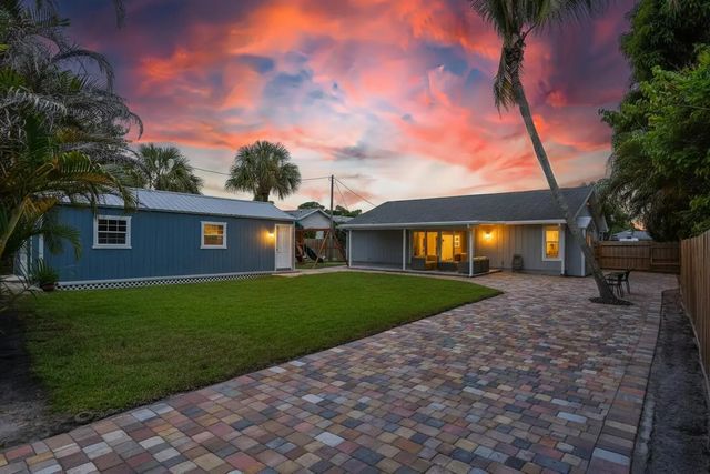 4994 Se Pine Knoll Way, Stuart