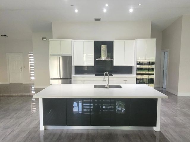 2 of 20 - 5460 Hawkes Bluff Avenue, Davie, FL