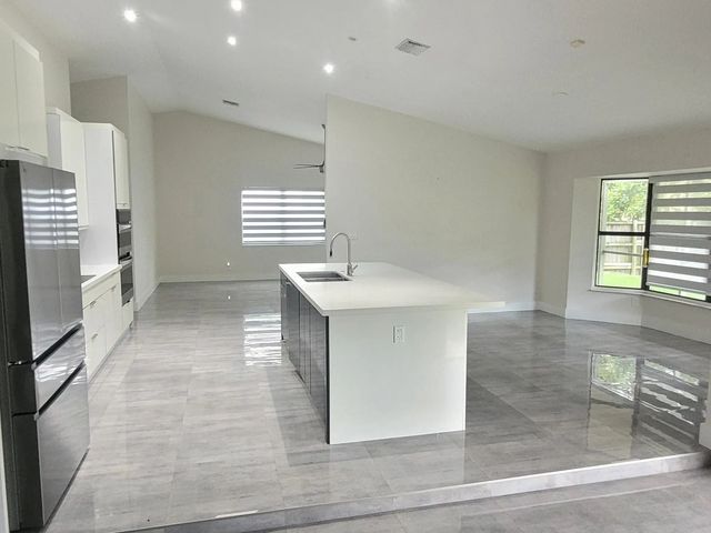 5 of 20 - 5460 Hawkes Bluff Avenue, Davie, FL