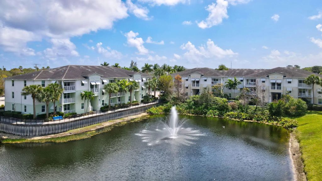 3607 High Ridge Road #207, Boynton Beach
