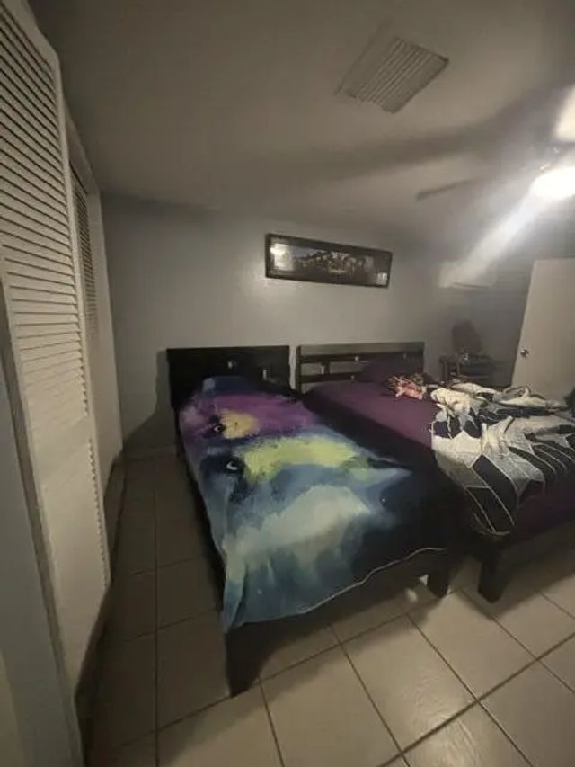 5 of 21 - 255 Nw 27th Court, Miami, FL