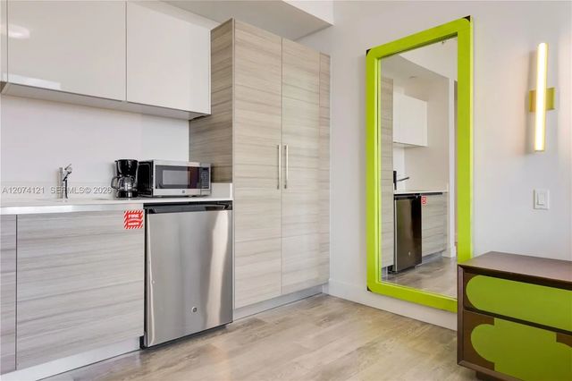 4 of 19 - 777 N Ocean Drive #s529, Hollywood, FL