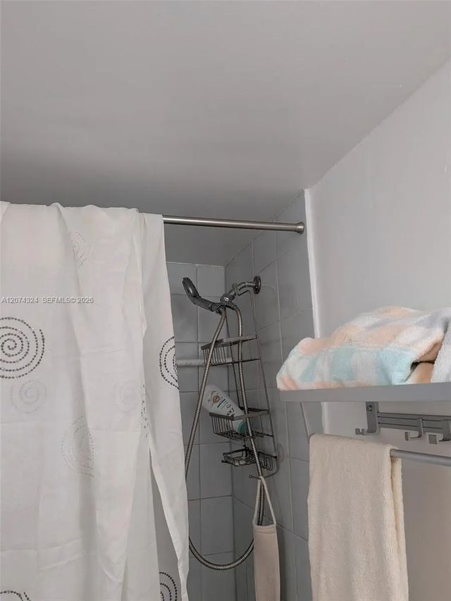 5 of 5 - 1228 West Avenue #609, Miami Beach, FL