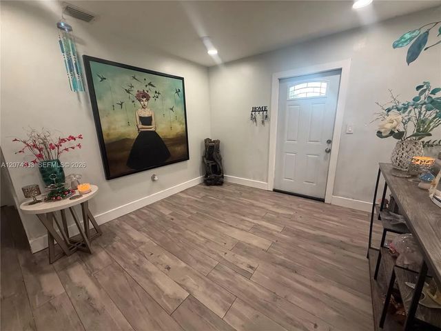 5 of 24 - 1201 N 70th Way, Hollywood, FL