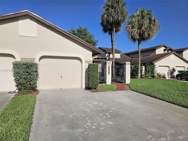 2 of 24 - 10240 Sw 137th Court, Miami, FL