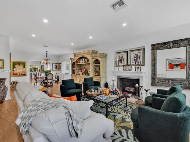 4 of 73 - 285 Ne 103rd Street, Miami Shores, FL