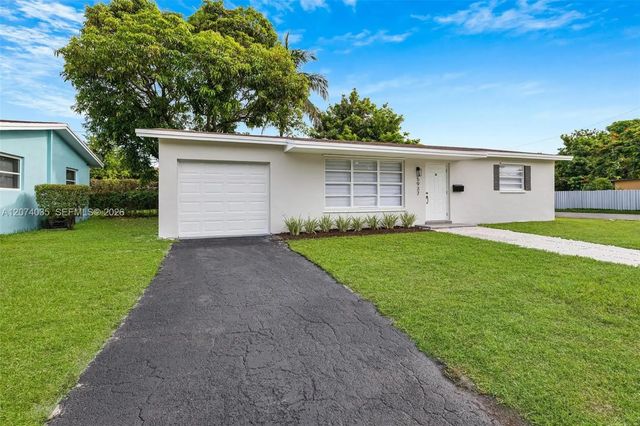 2 of 25 - 5937 Nw 16th Court, Sunrise, FL