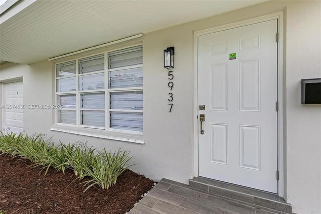 4 of 25 - 5937 Nw 16th Court, Sunrise, FL