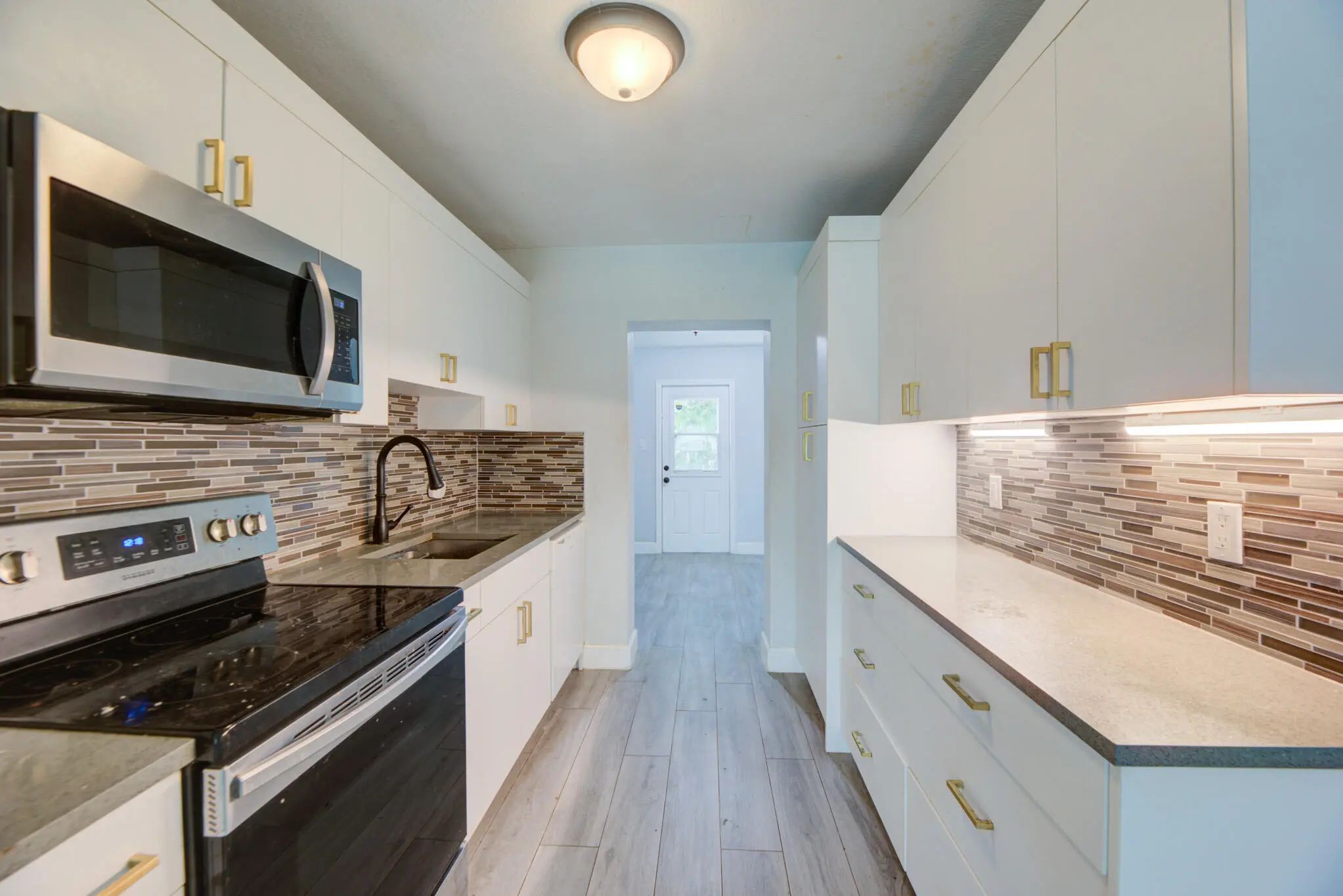 2633 Ne 16th Avenue, Pompano Beach